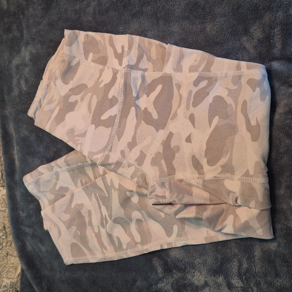 Evolution and Creation 2 Paid Gray Camo And Black And White Floral - Picture 1 of 3